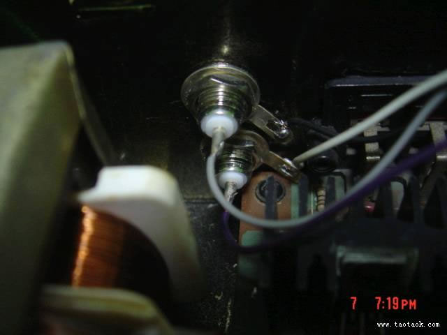 新组装的(应该不能算做的)2.1功放tda2030a