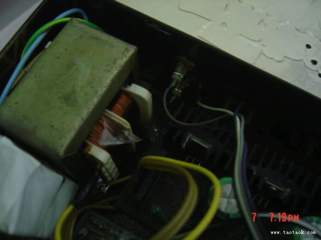 新组装的(应该不能算做的)2.1功放tda2030a