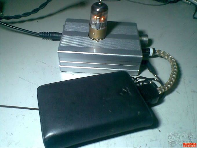 89_21837_06691206abfa7a8.jpg 6922(6n11)电子管 4458放 YAHA 耳放