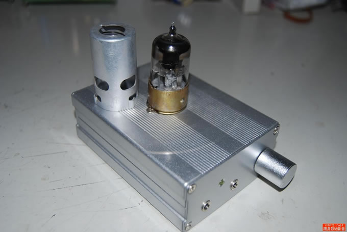 DSC_3338.JPG 6922(6n11)电子管 4458放 YAHA 耳放