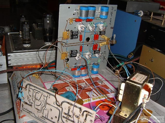 跟潮流,装经典JADIS JP200(12ax7) 电子管胆前级