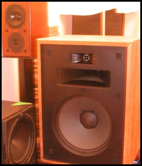 香港acidmilk兄的12at7+el34单端胆机