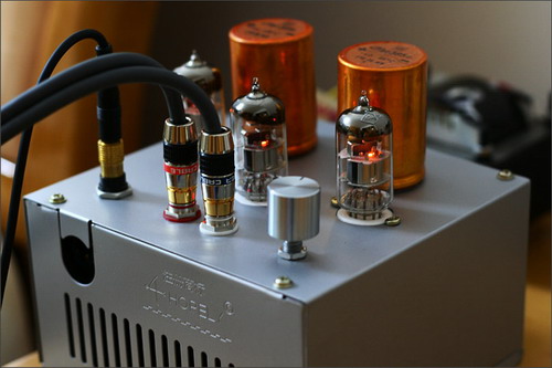 也做Morgan Jones小胆放12au7+6dj8(6n11)