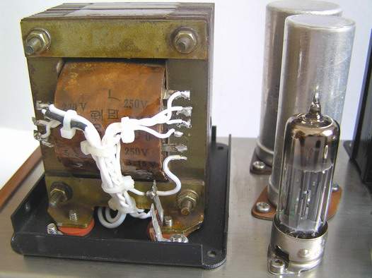 12ax7+12au7电子管通用胆前级制作细节大爆光