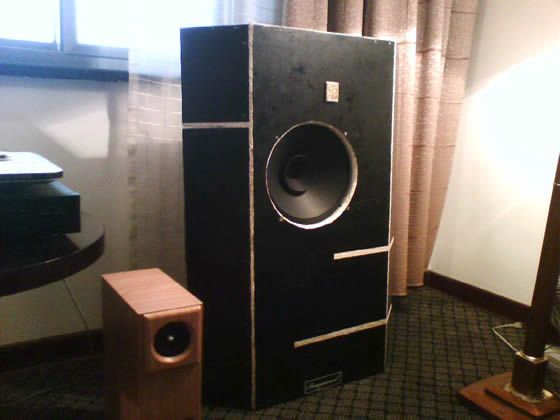 我最近搞的飞乐3004全频喇叭和障板