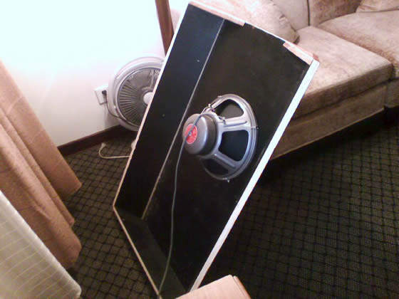 我最近搞的飞乐3004全频喇叭和障板