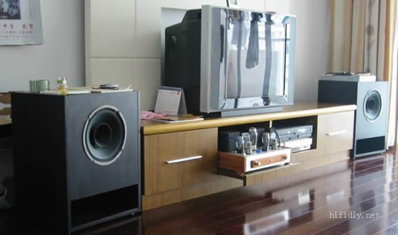 show下我新做的飞乐2502全频箱子