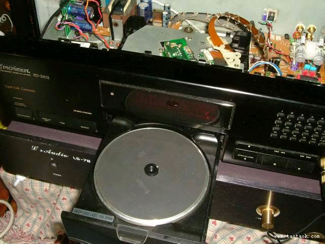 反碟先峰702摩摩版cdp