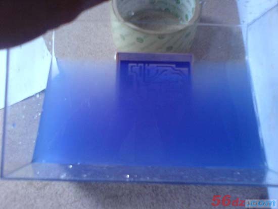 用感光干膜制作PCB的方法