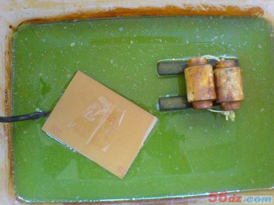 用感光干膜制作PCB的方法