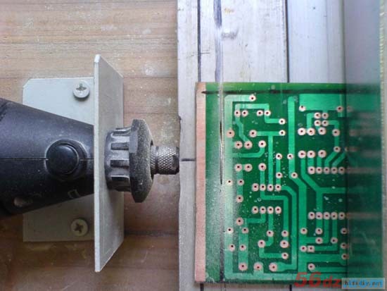 用感光干膜制作PCB的方法