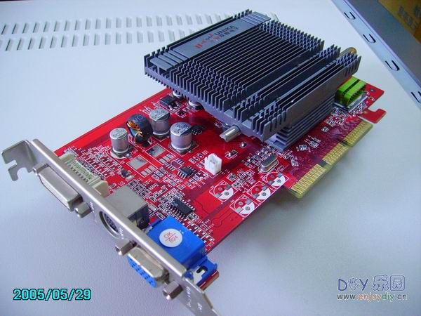 显卡加热管散热片!小弟的处男作!