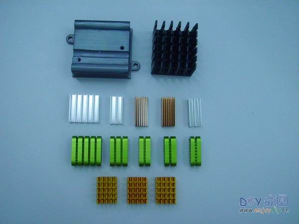 显卡加热管散热片!小弟的处男作!