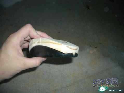 俺买不起笔记本,只好自己动手做一个啦