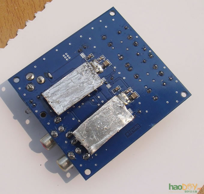 点击放大 用D类功放集成电路TPA3123制作BTL形式放大器