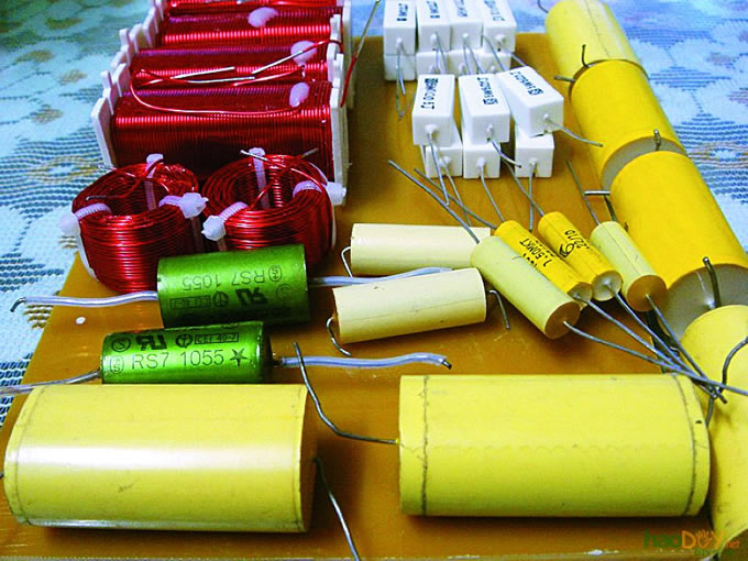 用挪威西雅士H1212和H1224制作一对满意的书架箱