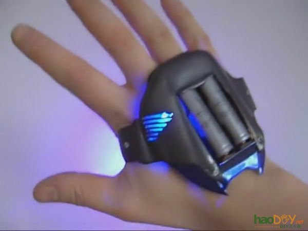 1000mw激光笔打造的酷炫掌套