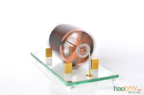 构思精巧的太阳能磁悬浮电动机