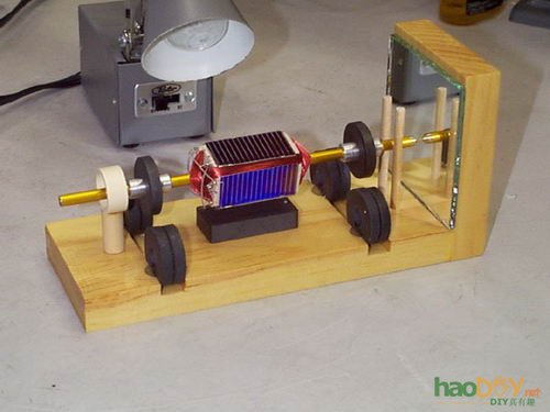 构思精巧的太阳能磁悬浮电动机