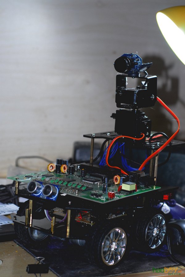 打造你自己的WIFI ROBOT