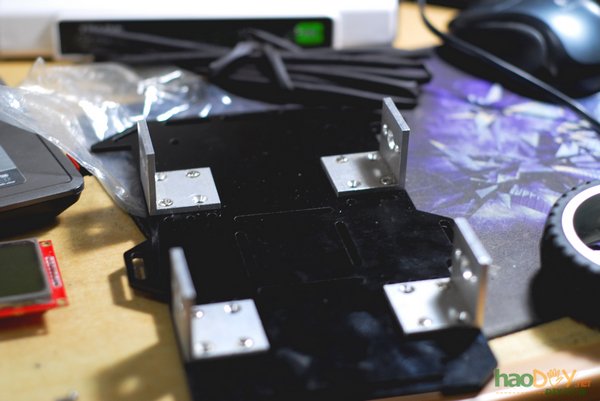 打造你自己的WIFI ROBOT