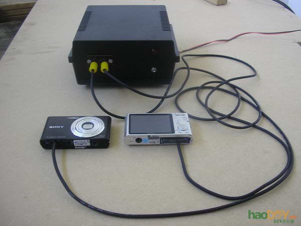 代替电池,巧妙为相机扩展外接电源接口