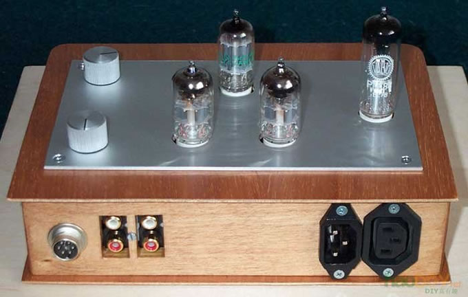 国外胆友的ECC82+ECC88SRPP 电子管输出耳机放大器胆耳放