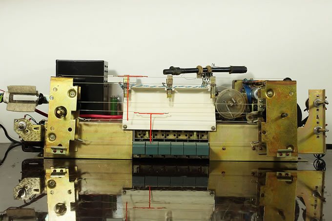 点击放大 春雷101型10管调频/调幅交流电子管收音机回顾