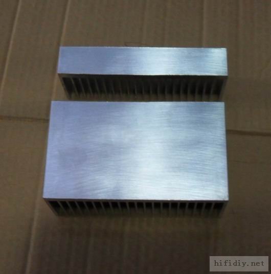 晒晒刚做的桌面stk4211功放