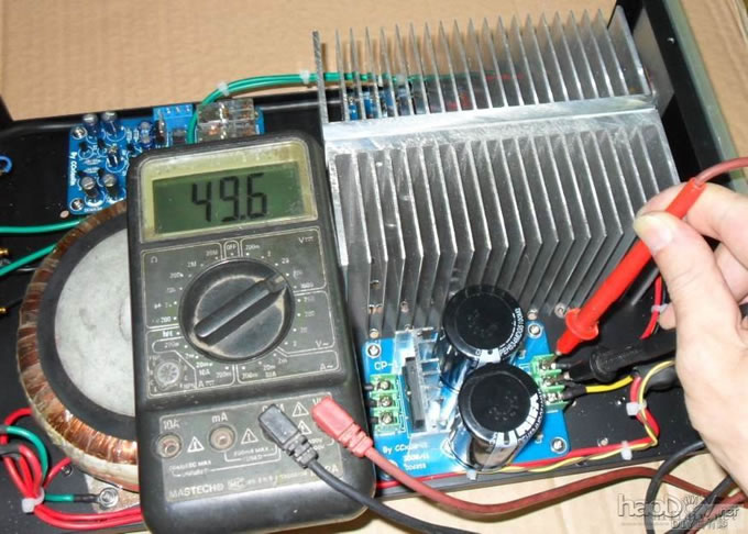 晒晒刚做的桌面stk4211功放