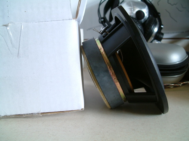 Mytedliy的2006小喇叭開箱全紀錄