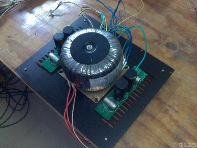 2010最后作品,赶不及参赛了 功放制作