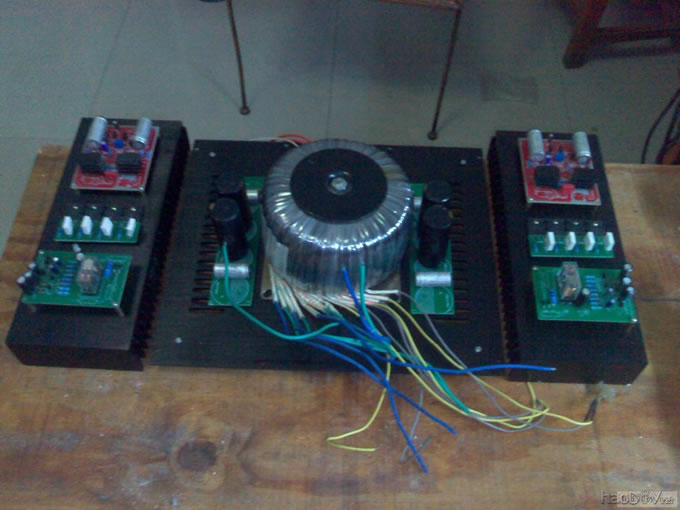2010最后作品,赶不及参赛了 功放制作