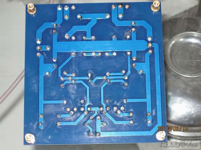 一款简洁的高保真功放板