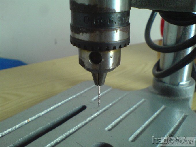 打洞之用品,非常好用 台钻