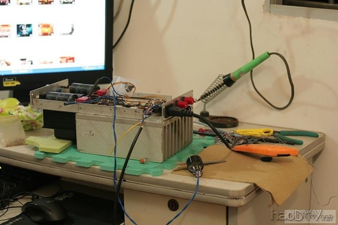 手工搭棚分立元件的甲乙类功放!进行中