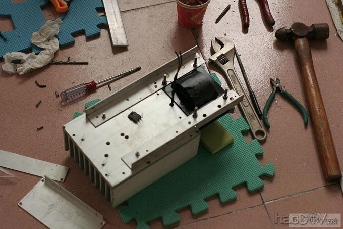 手工搭棚分立元件的甲乙类功放!进行中