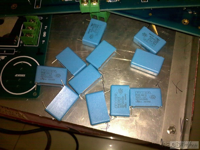 仿英国音乐传真A1000功放