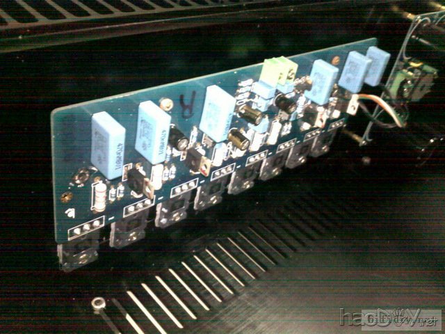 仿英国音乐传真A1000功放