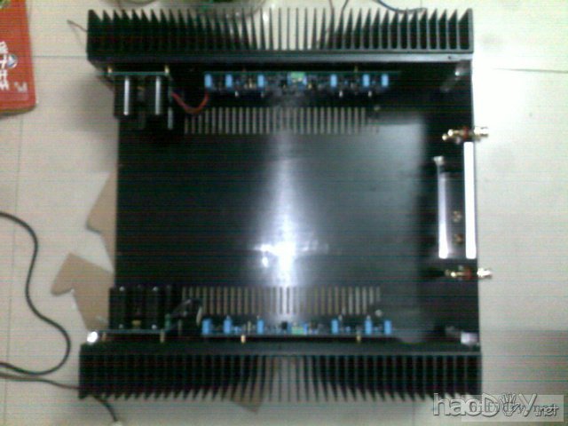 仿英国音乐传真A1000功放