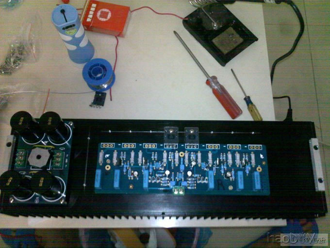 仿英国音乐传真A1000功放