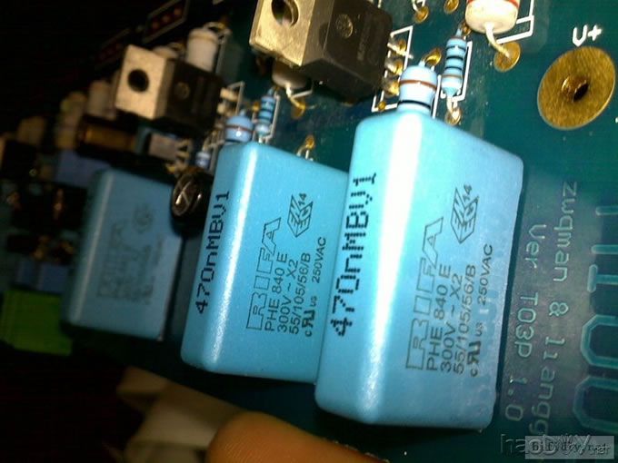 仿英国音乐传真A1000功放