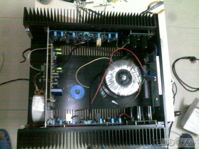 仿英国音乐传真A1000功放