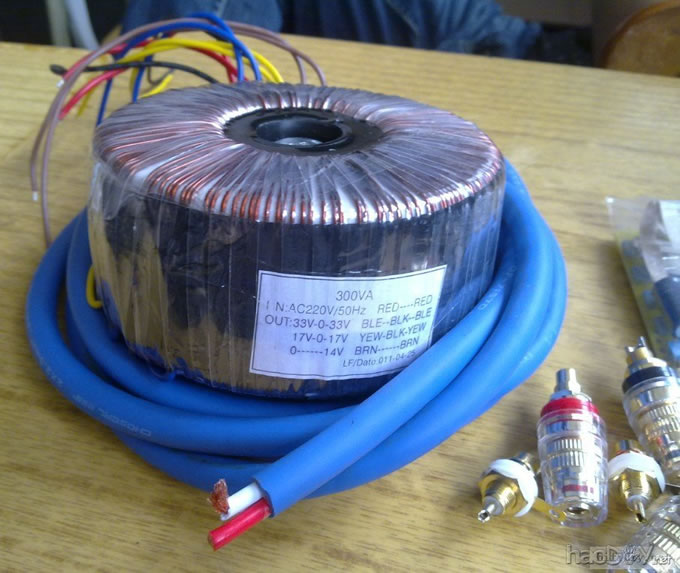 学生也来菜菜 M7功放