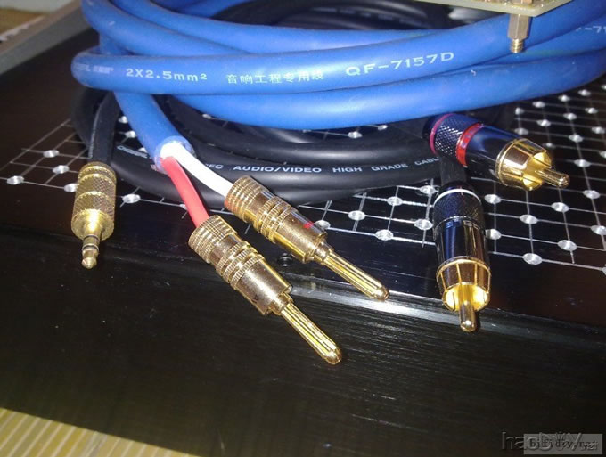 学生也来菜菜 M7功放