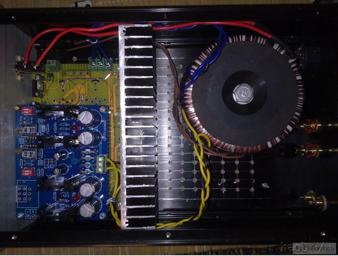 学生也来菜菜 M7功放