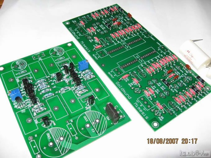 仿“高文Goldmund”前级安装