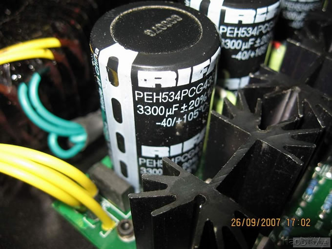 仿“高文Goldmund”前级安装