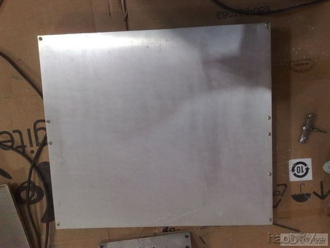 啊锋做的卧室lm1875功放 机箱自己做,PCB自己做。机箱应该可以算