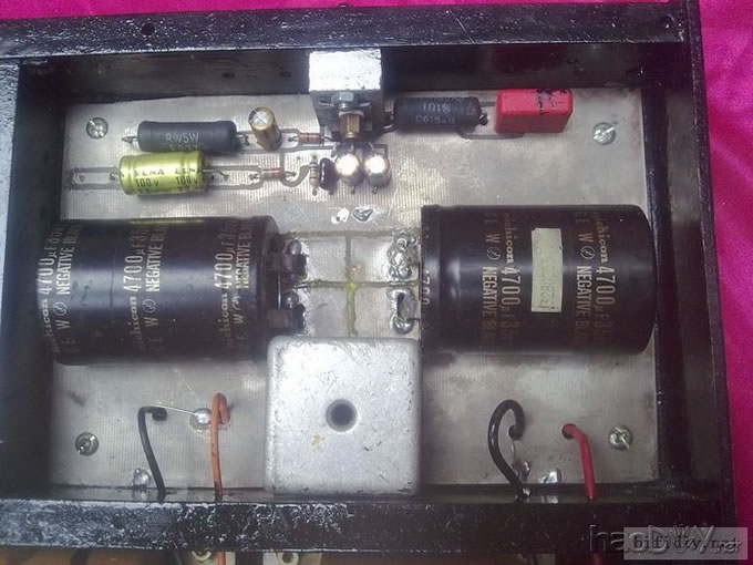 啊锋做的卧室lm1875功放 机箱自己做,PCB自己做。机箱应该可以算